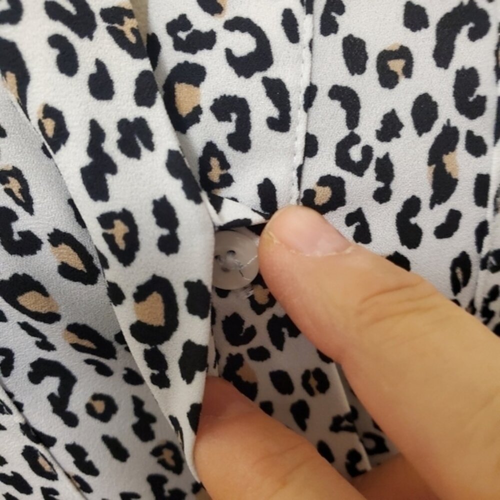 Apt. 9 Leopard Print Hidden Button Front Close Si… - image 4